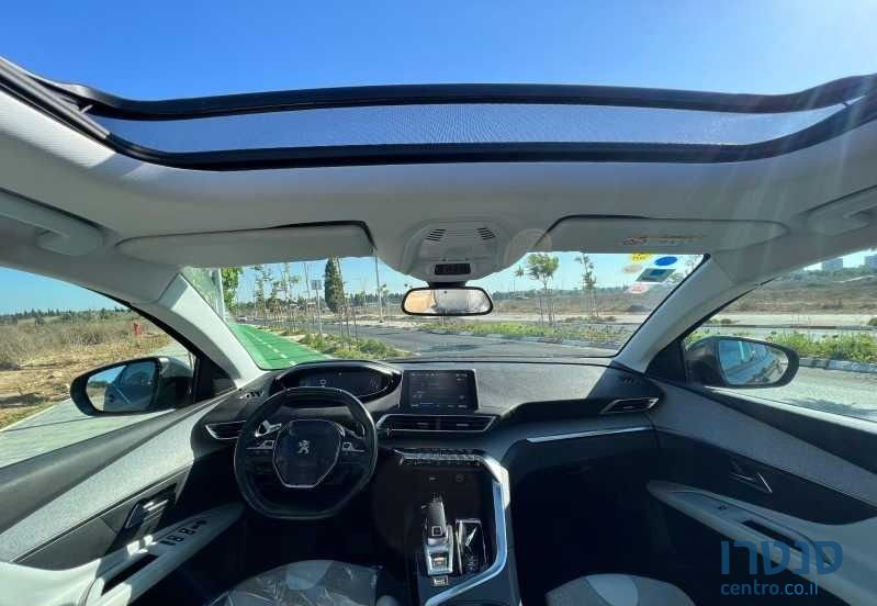 2019' Peugeot 3008 פיג'ו photo #5