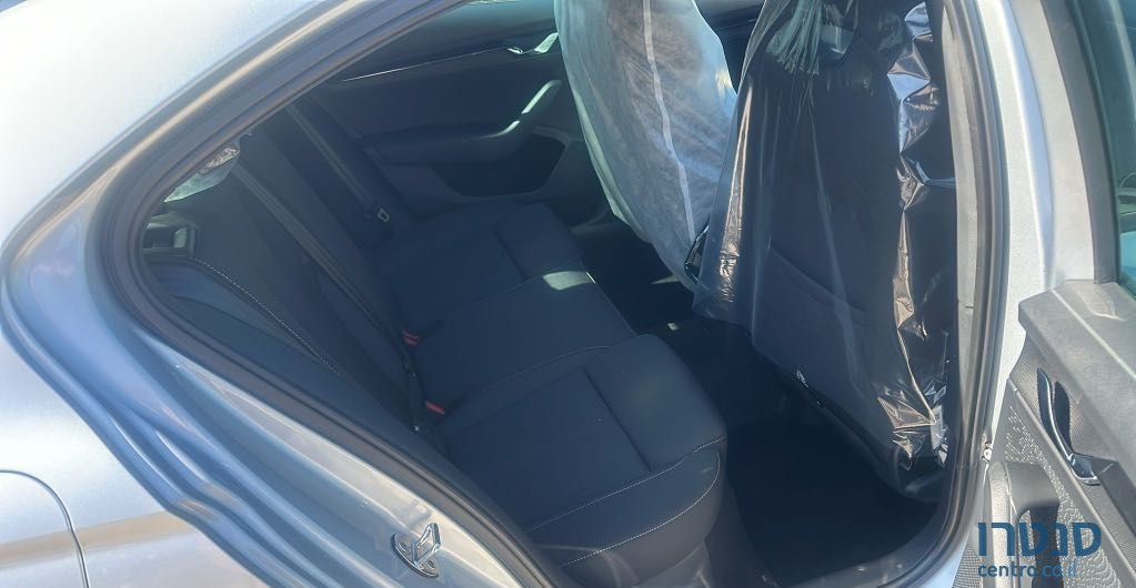 2024' Skoda Octavia סקודה אוקטביה photo #6