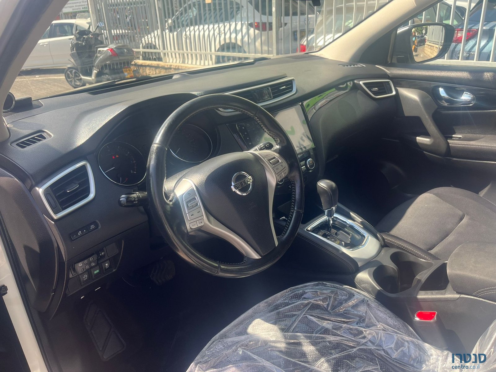 2017' Nissan Qashqai photo #2