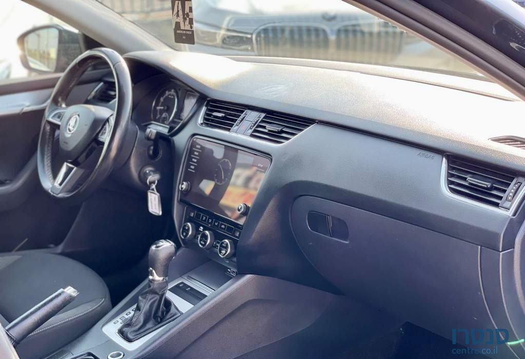 2019' Skoda Octavia סקודה אוקטביה photo #6