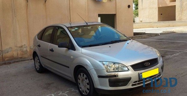 2006' Ford Focus photo #1