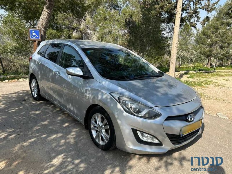 2015' Hyundai i30 יונדאי photo #5