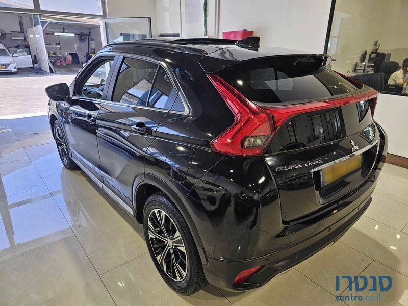 2020' Mitsubishi Eclipse Cross photo #4