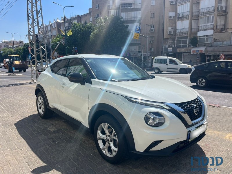 2020' Nissan Juke photo #6