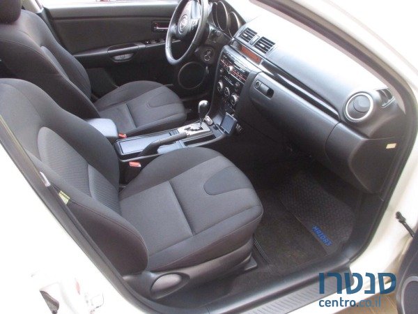 2009' Mazda 3 photo #5