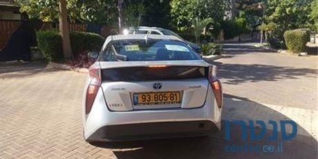 2017' Toyota Prius טויוטה פריוס היברידי photo #3