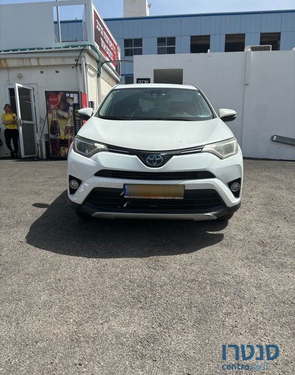 2018' Toyota RAV4 טויוטה photo #3