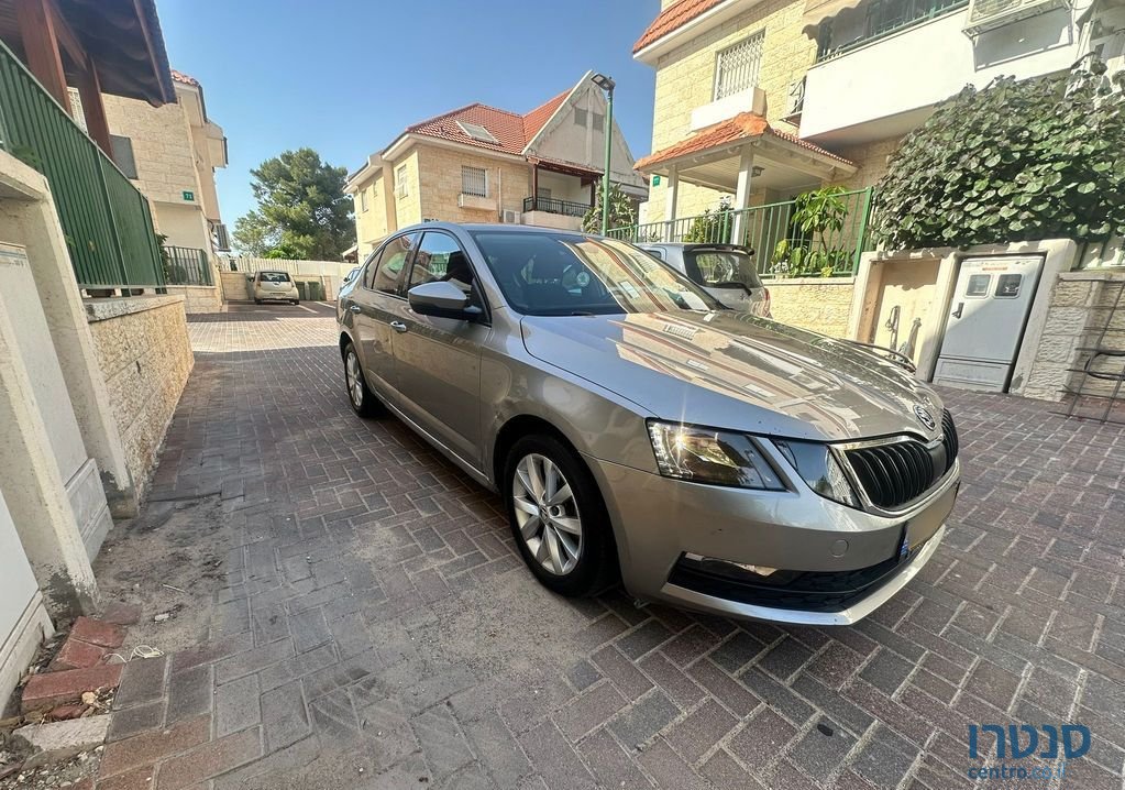 2018' Skoda Octavia סקודה אוקטביה photo #2