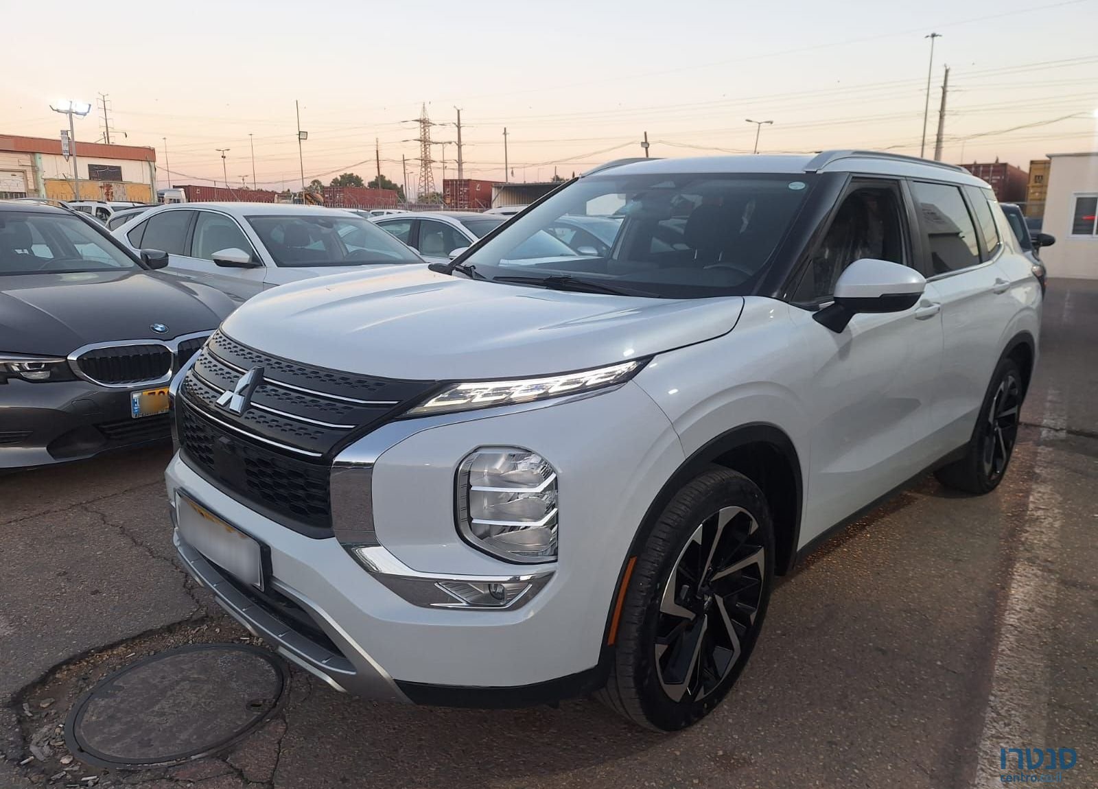 2022' Mitsubishi Outlander מיצובישי אאוטלנדר photo #4