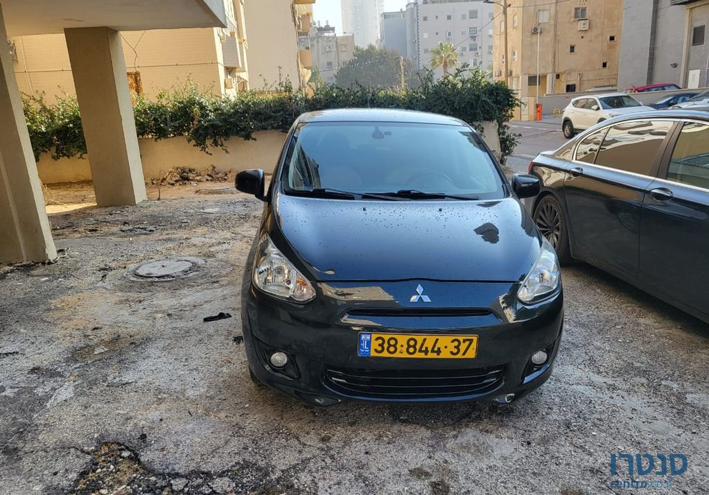 2016' Mitsubishi Space Star מיצובישי ספייס סטאר photo #2