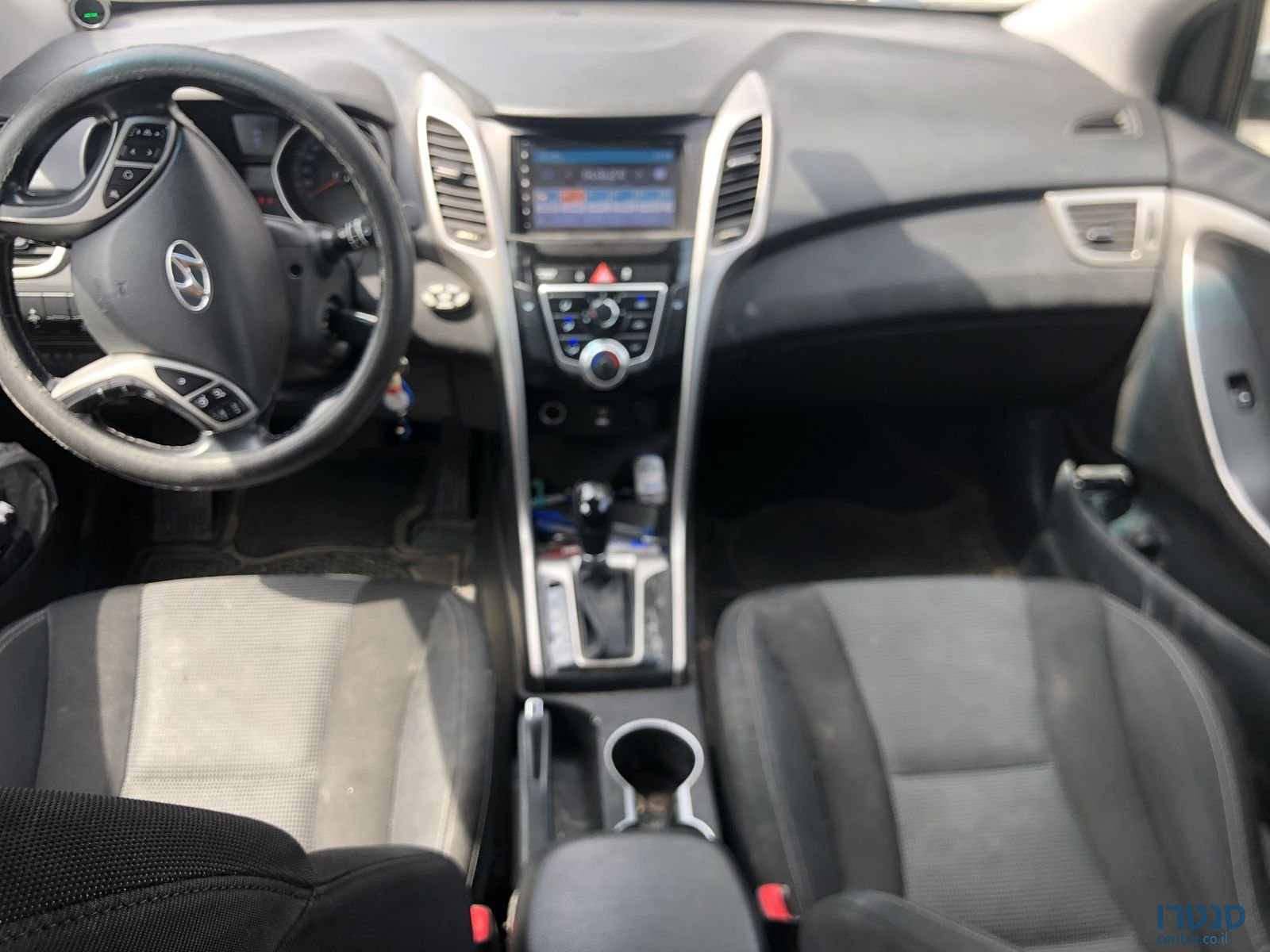 2016' Hyundai i30 יונדאי photo #1