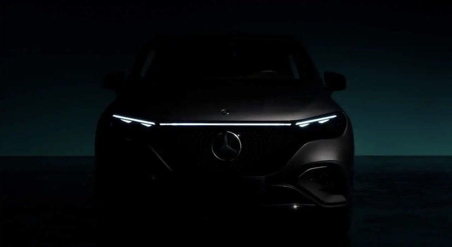 Mercedes-Benz EQE SUV teaser