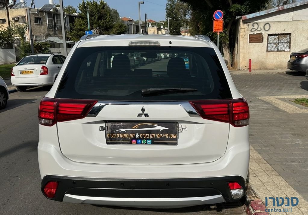 2016' Mitsubishi Outlander מיצובישי אאוטלנדר photo #4