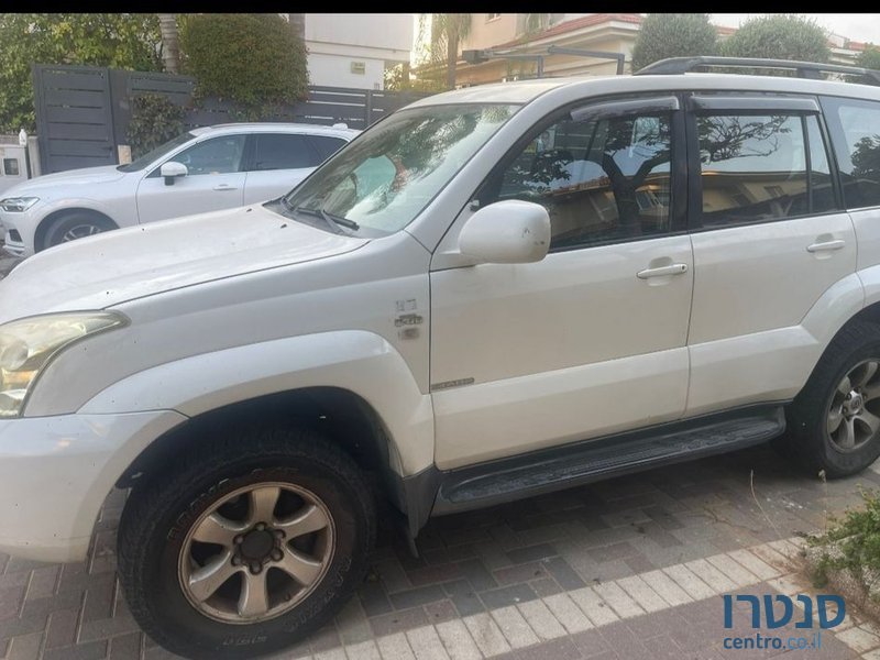 2005' Toyota Land Cruiser טויוטה לנד קרוזר photo #4