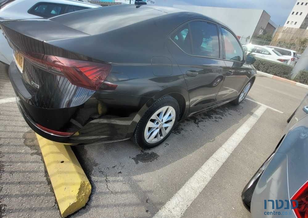 2022' Skoda Octavia סקודה אוקטביה photo #3