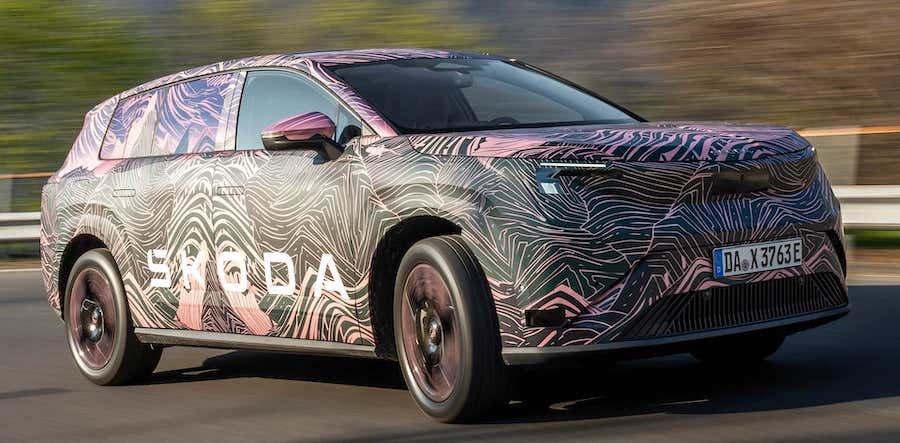 2027 Škoda Peaq teaser