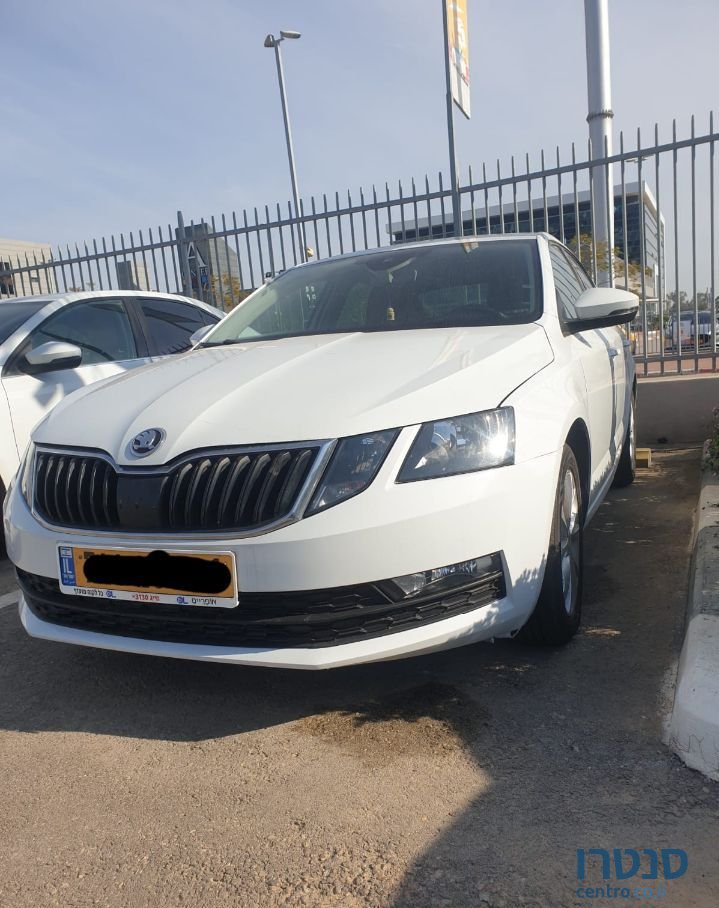 2019' Skoda Octavia סקודה אוקטביה photo #2