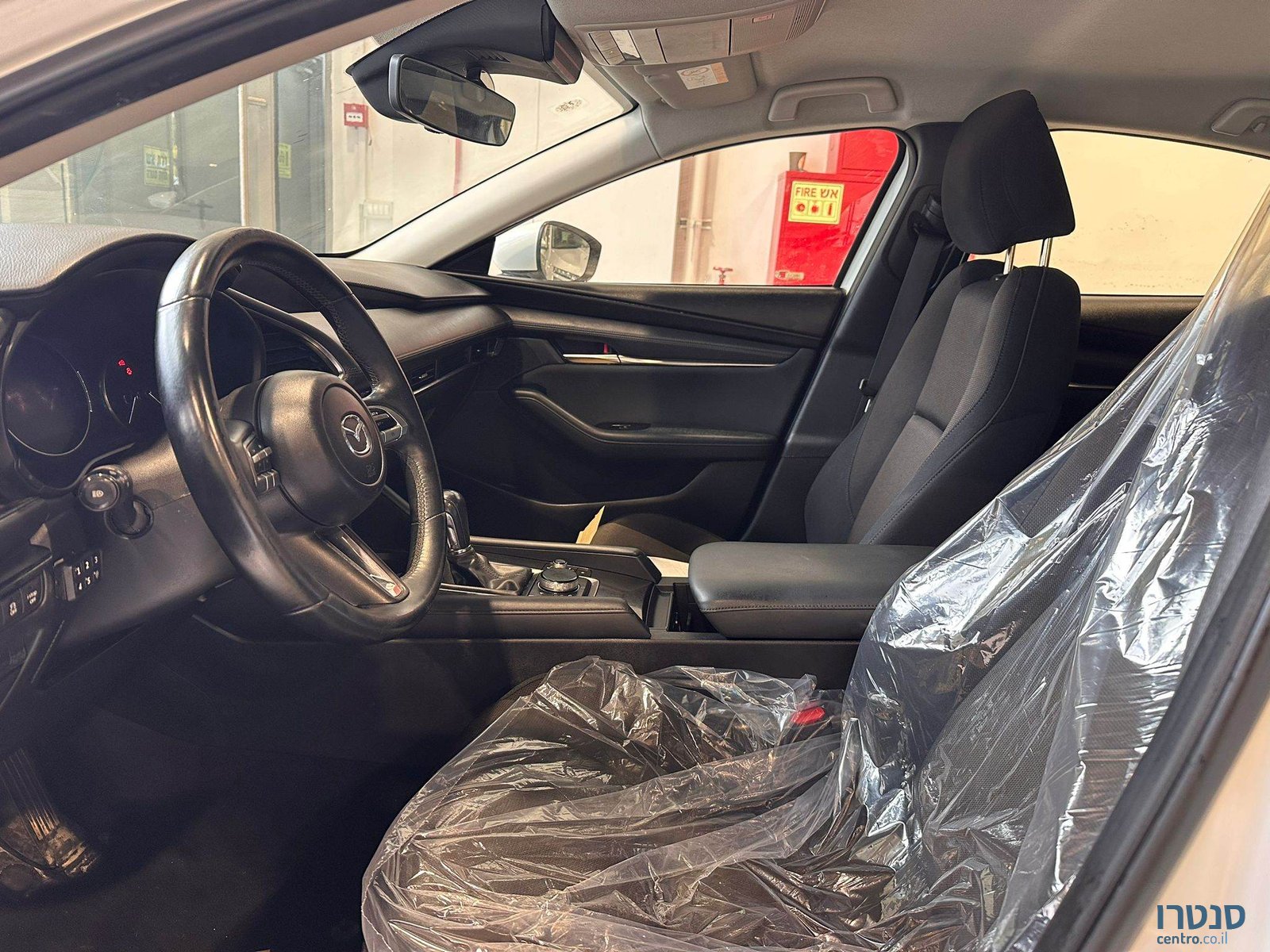 2020' Mazda 3 photo #5