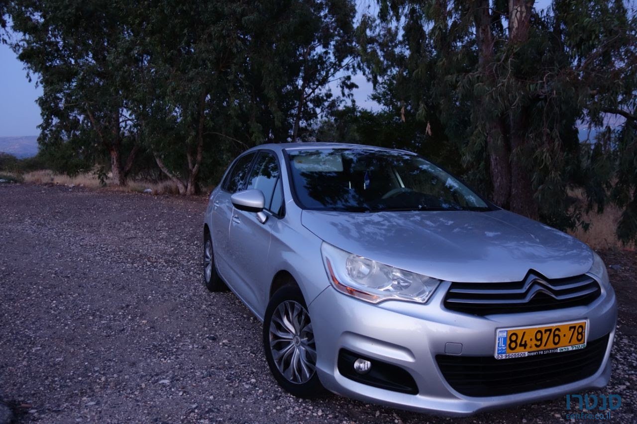 2012' Citroen C4 Comfort photo #1