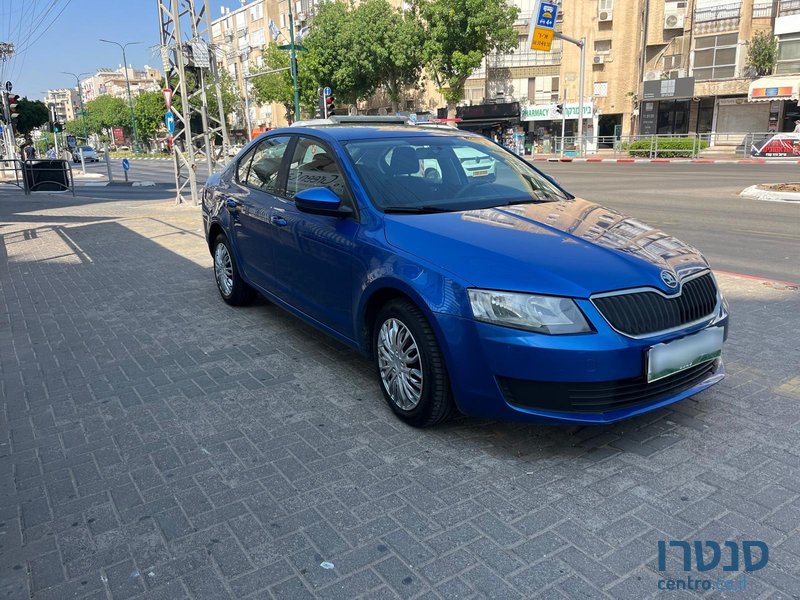 2014' Skoda Octavia photo #6