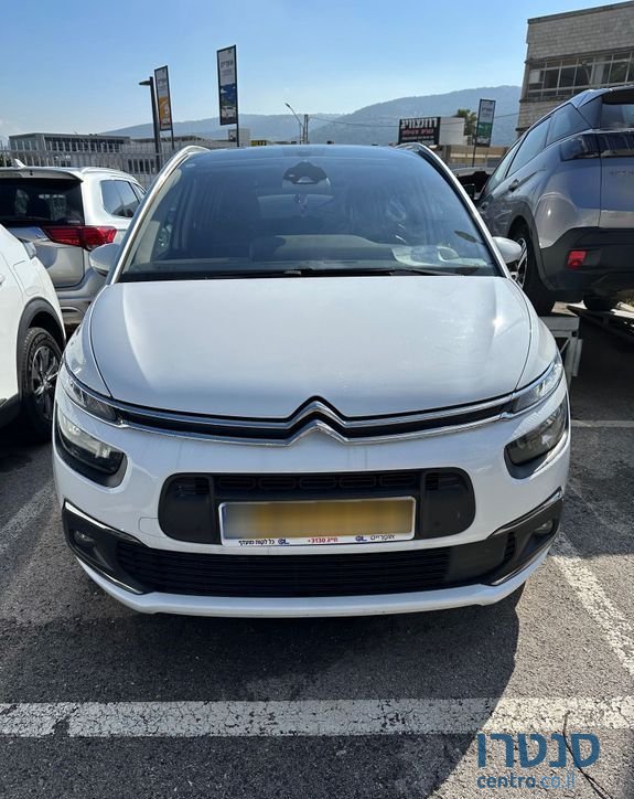 2021' Citroen C4 SpaceTourer סיטרואן C4 ספייסטורר photo #3