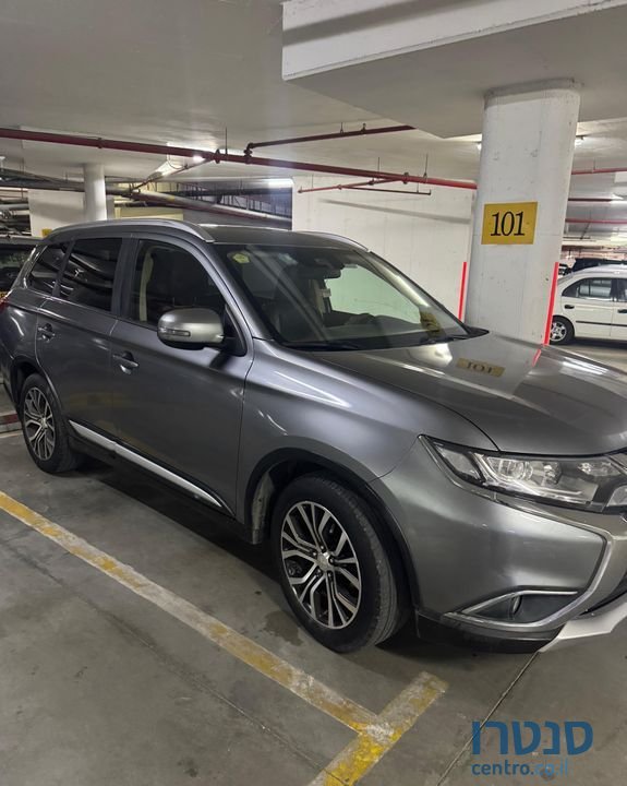 2018' Mitsubishi Outlander מיצובישי אאוטלנדר photo #2
