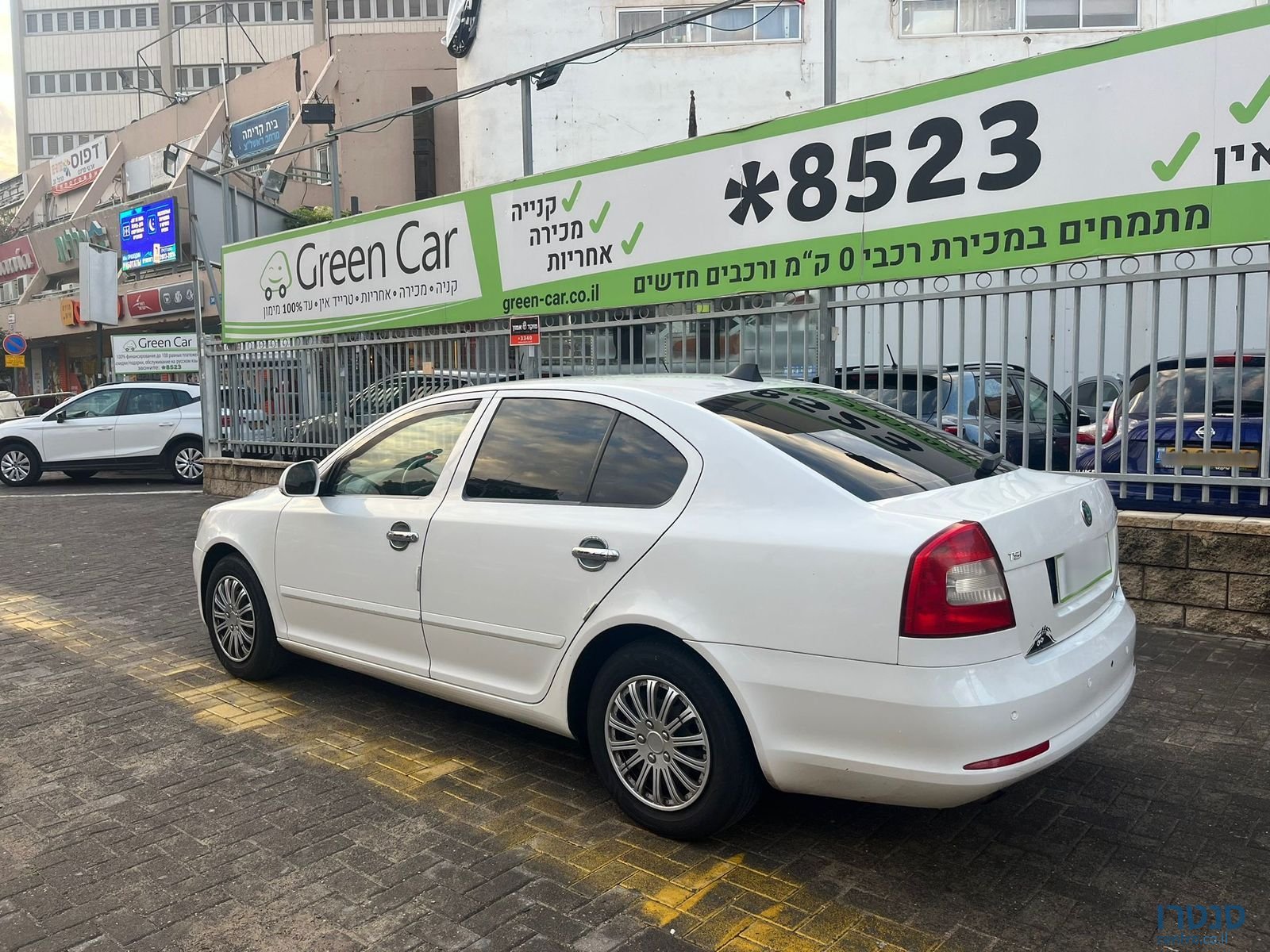 2013' Skoda Octavia photo #5