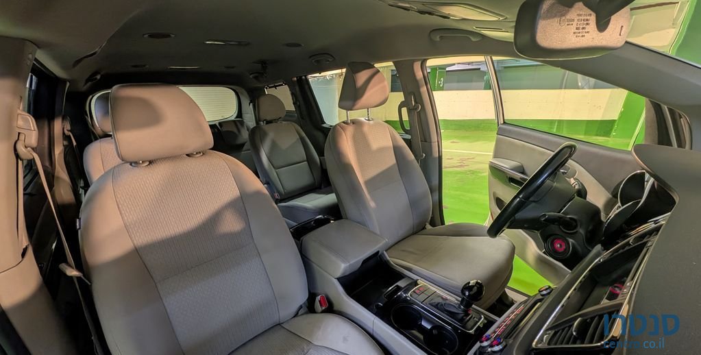 2016' Kia Carnival קיה קרניבל photo #5