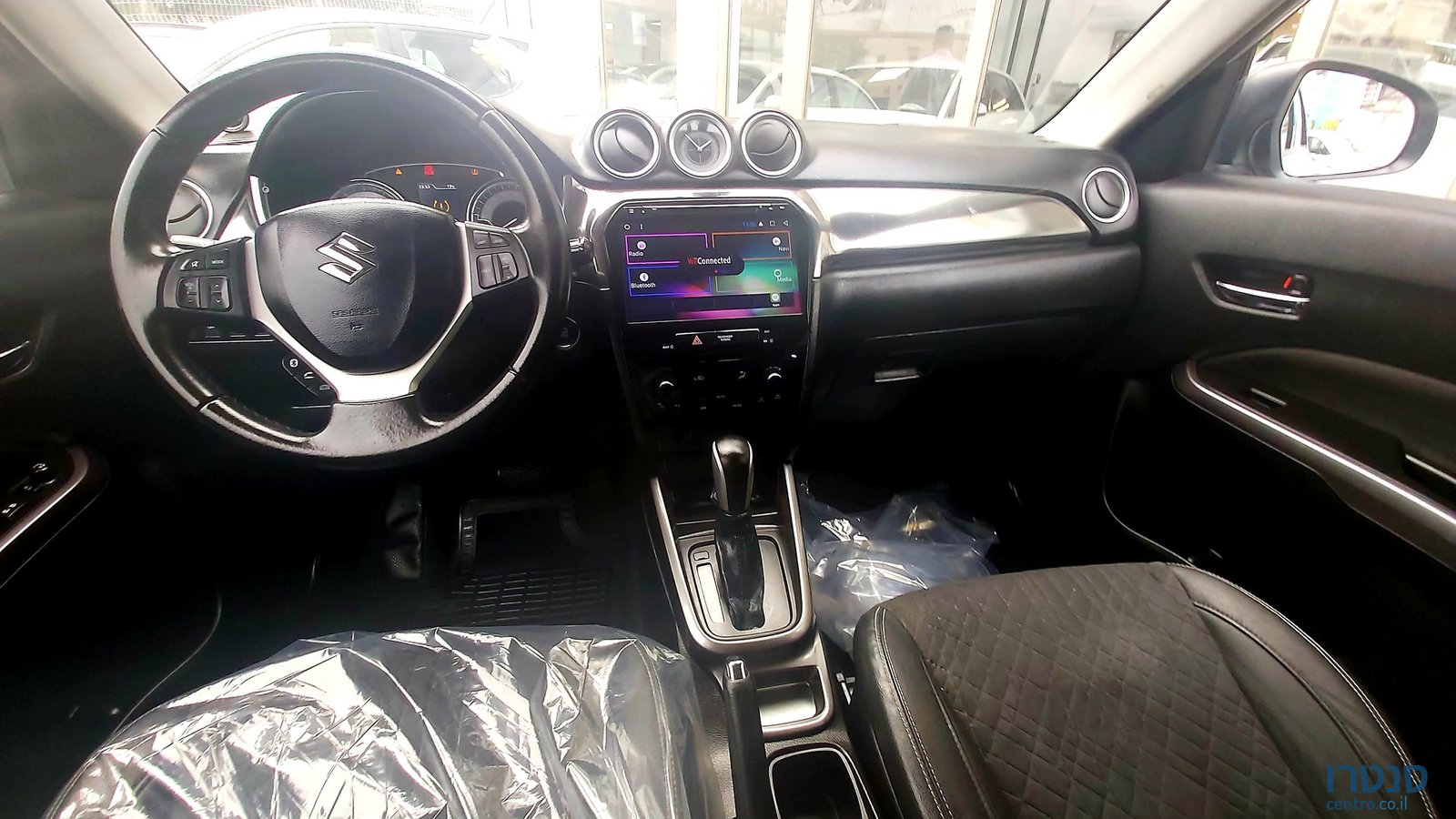 2019' Suzuki Vitara photo #5