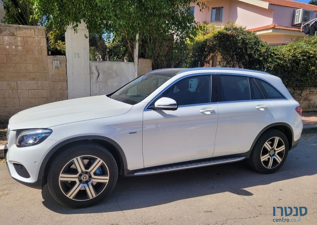 2017' Mercedes-Benz GLC מרצדס photo #5