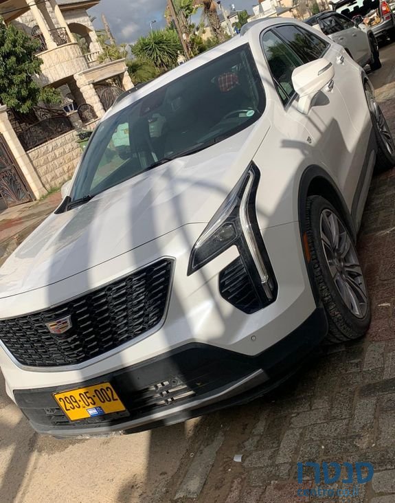 2021' Cadillac Xt4 קאדילק photo #1