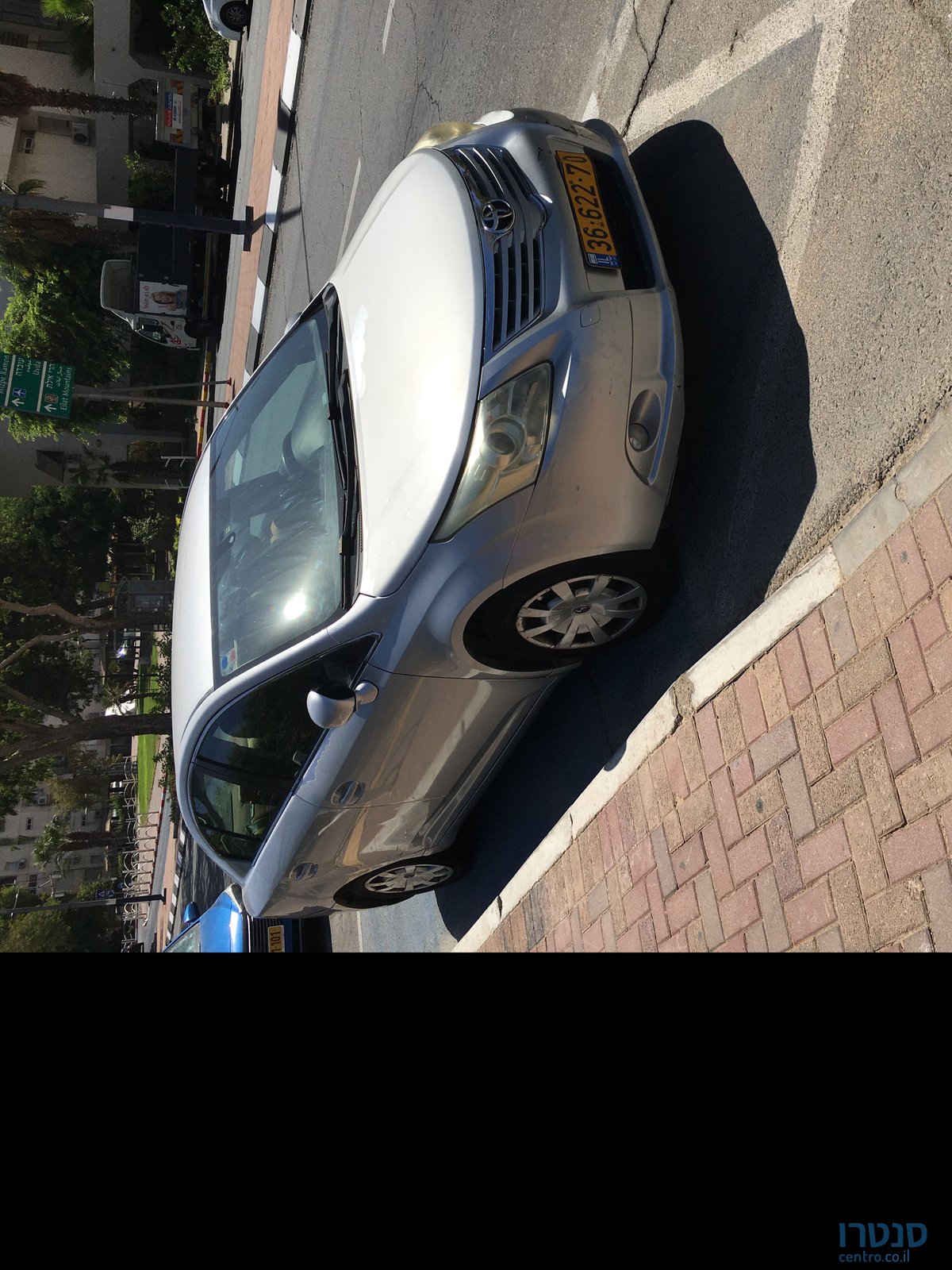 2010' Toyota Avensis טויוטה אונסיס photo #1