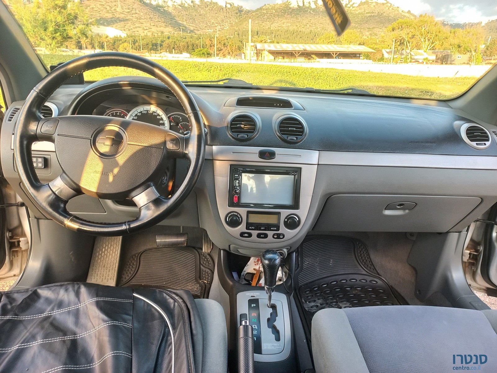 2008' Chevrolet Optra photo #6