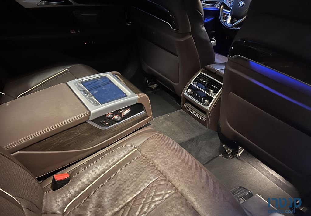 2019' BMW 7 Series ב.מ.וו סדרה 7 photo #2