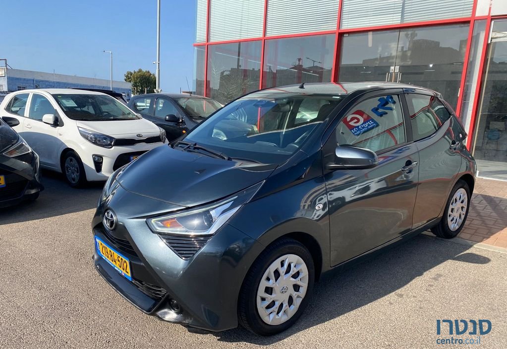 2020' Toyota Aygo טויוטה אייגו photo #5