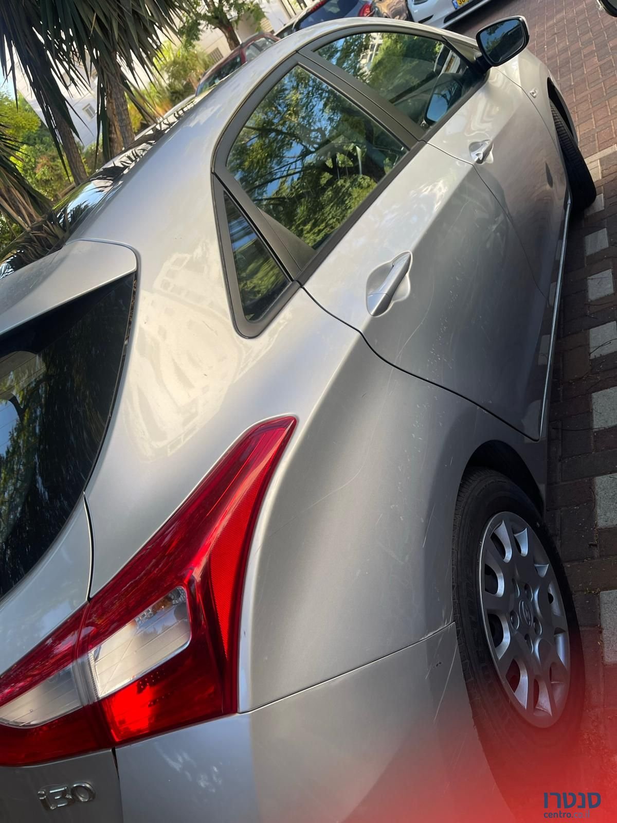 2012' Hyundai i30 יונדאי photo #3