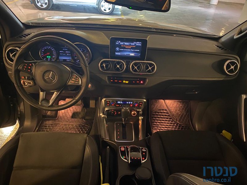 2019' Mercedes-Benz X Class 350 photo #6
