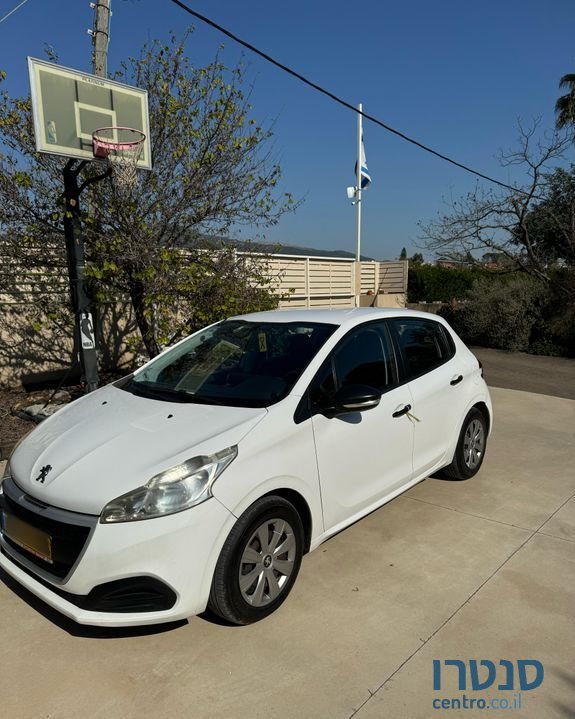 2016' Peugeot 208 פיג'ו photo #1