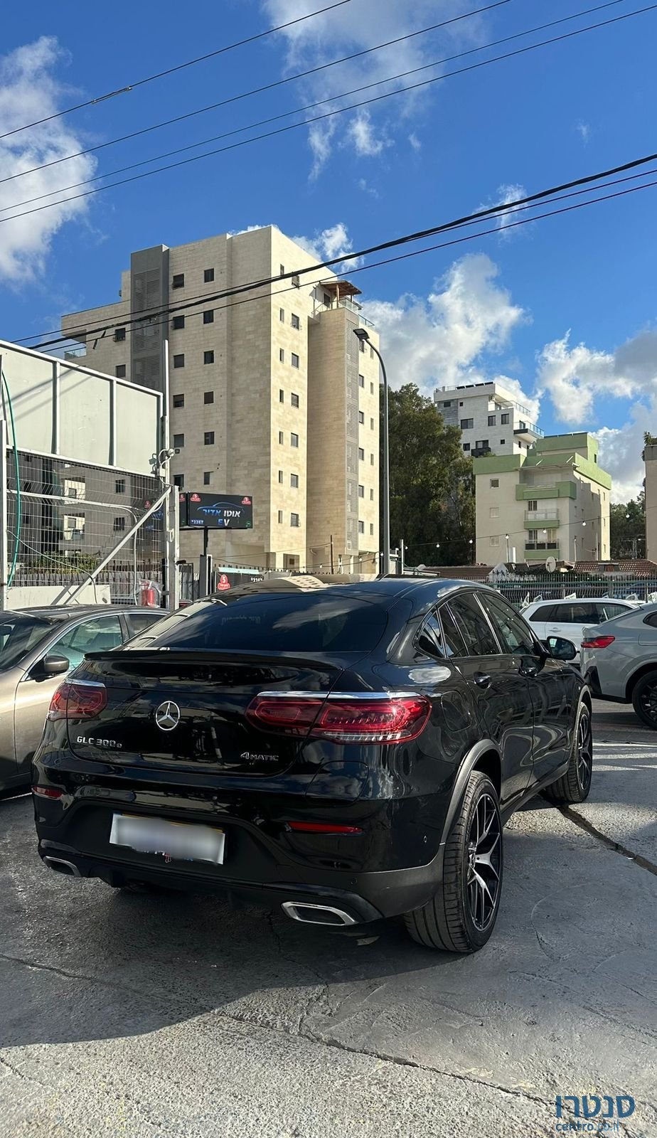 2022' Mercedes-Benz GLC מרצדס-בנץ photo #4