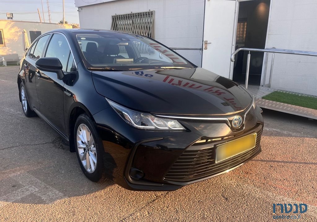 2020' Toyota Corolla טויוטה קורולה photo #1