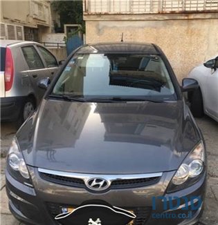 2009' Hyundai i30 photo #1