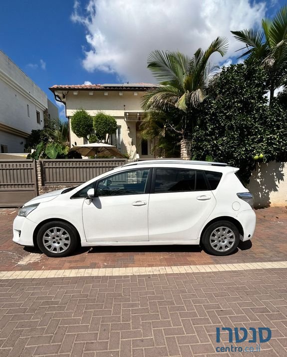 2017' Toyota Verso טויוטה ורסו photo #5