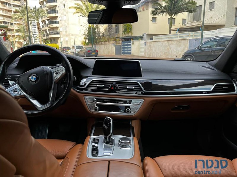 2017' BMW 740 740LE IPer Luxury הייבריד אוט' photo #3