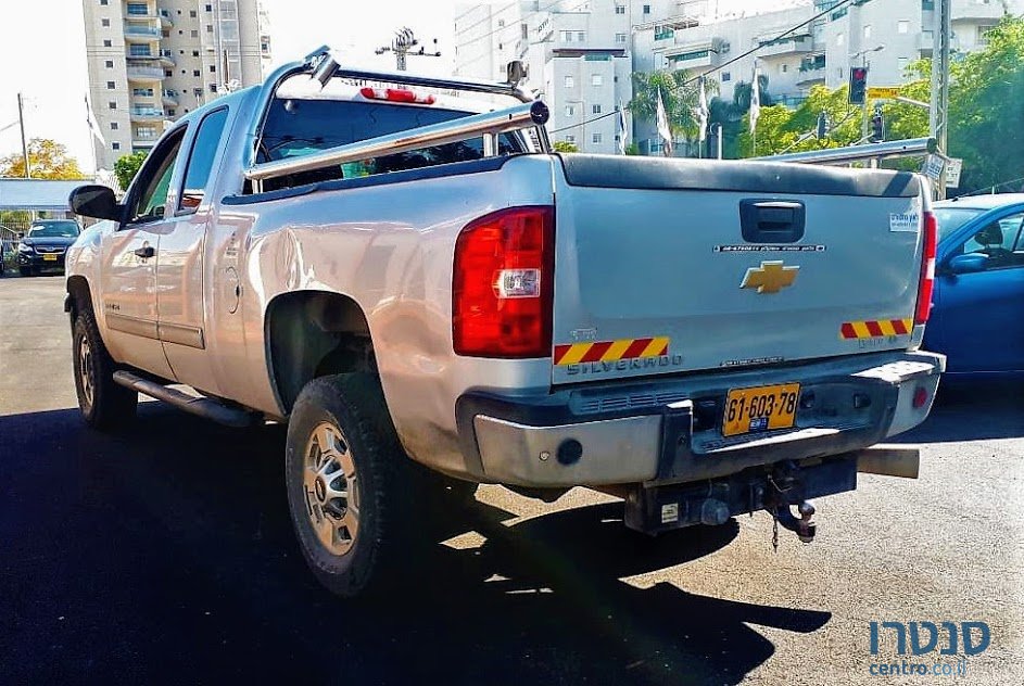 2012' Chevrolet Silverado photo #3