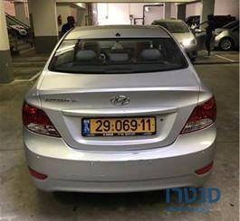 2013' Hyundai i25 i25 יונדאי photo #2