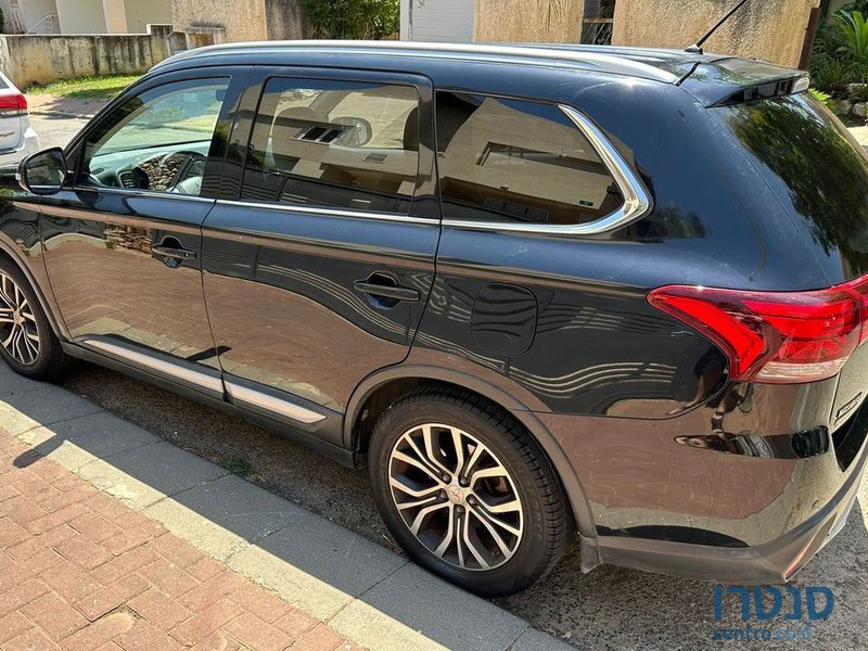 2015' Mitsubishi Outlander מיצובישי אאוטלנדר photo #6