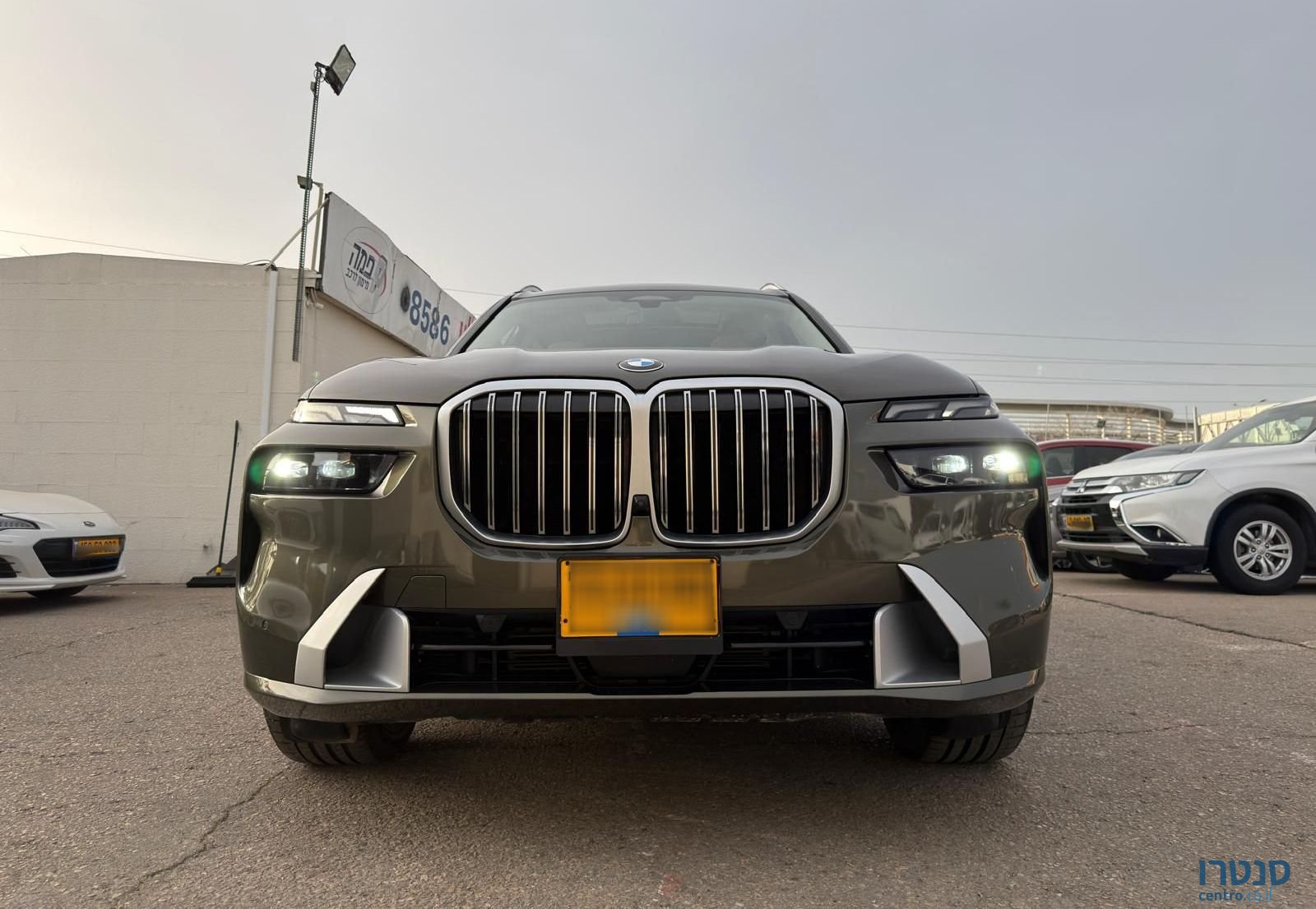 2024' BMW X7 ב מ וו X7 photo #2