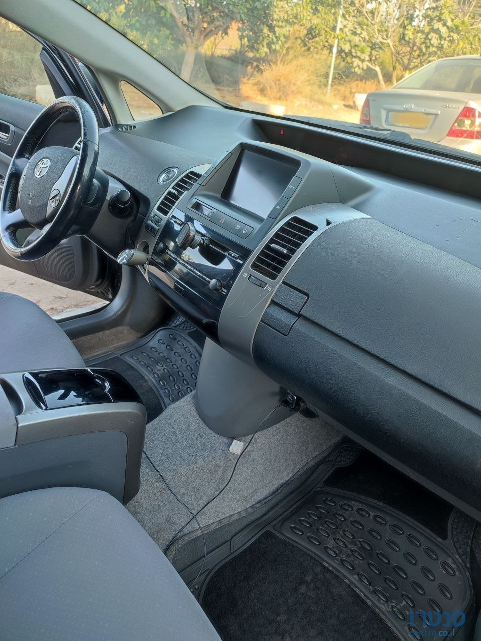 2009' Toyota Prius 20 photo #5