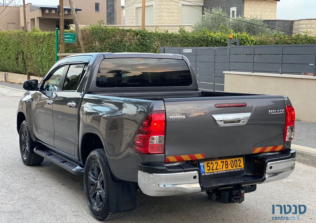 2021' Toyota Hilux טויוטה היילקס photo #4