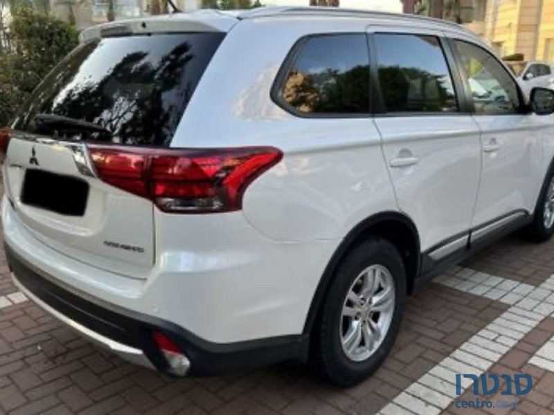 2016' Mitsubishi Outlander מיצובישי אאוטלנדר photo #6